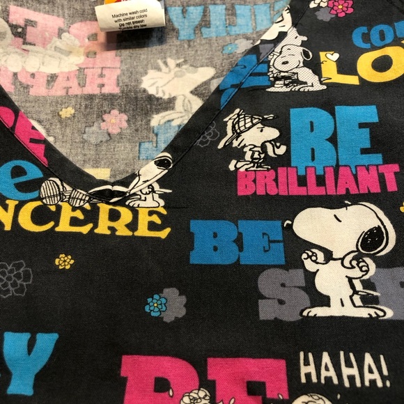 Peanut Scrub Top XXL Snoopy 100% Cotton, 2 front pockets - Picture 10 of 11